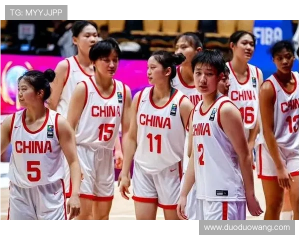 中国U17女篮热身赛大胜豪取